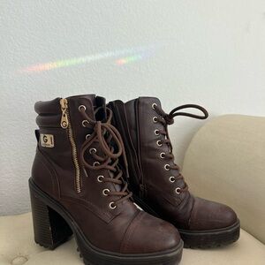 GBG Los Angeles Dark Brown Lace-Up Boots